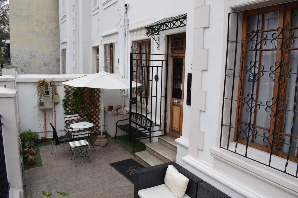 Casa Roble Hostal Boutique Santiago Exterior photo