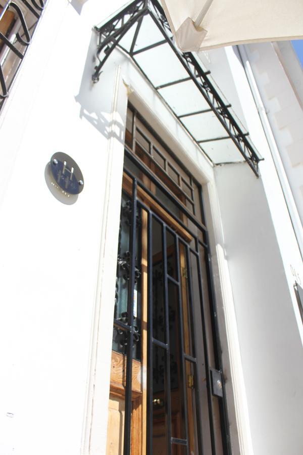 Casa Roble Hostal Boutique Santiago Exterior photo