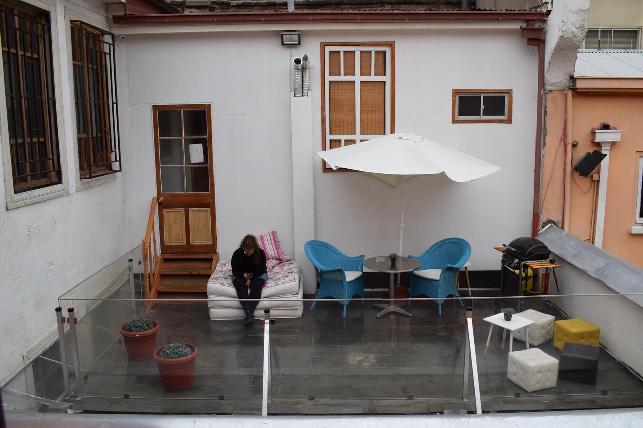 Casa Roble Hostal Boutique Santiago Exterior photo